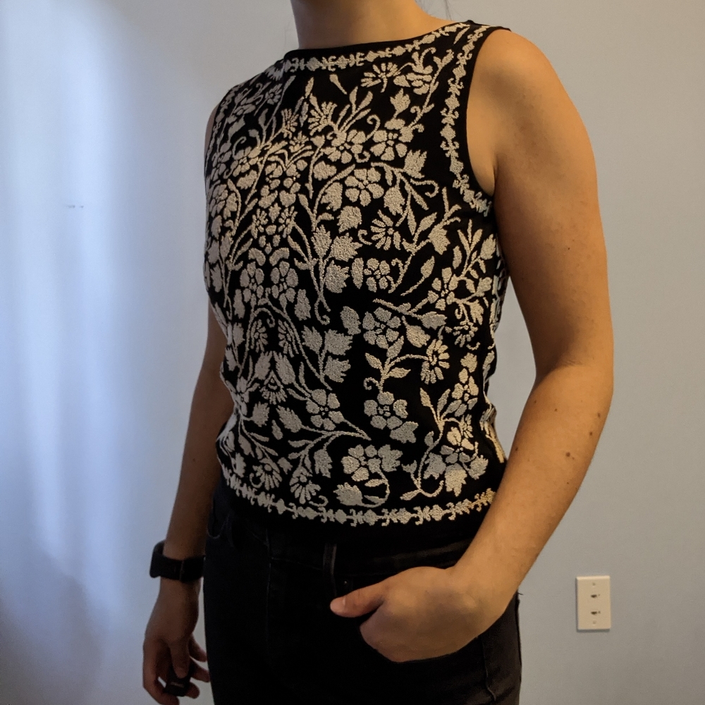 Elegant Tank